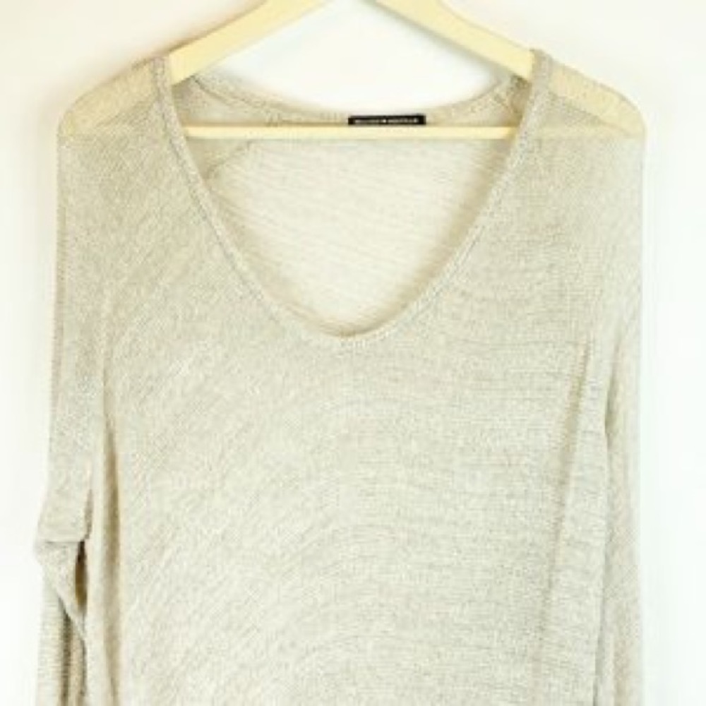 Brandy Melville sweater